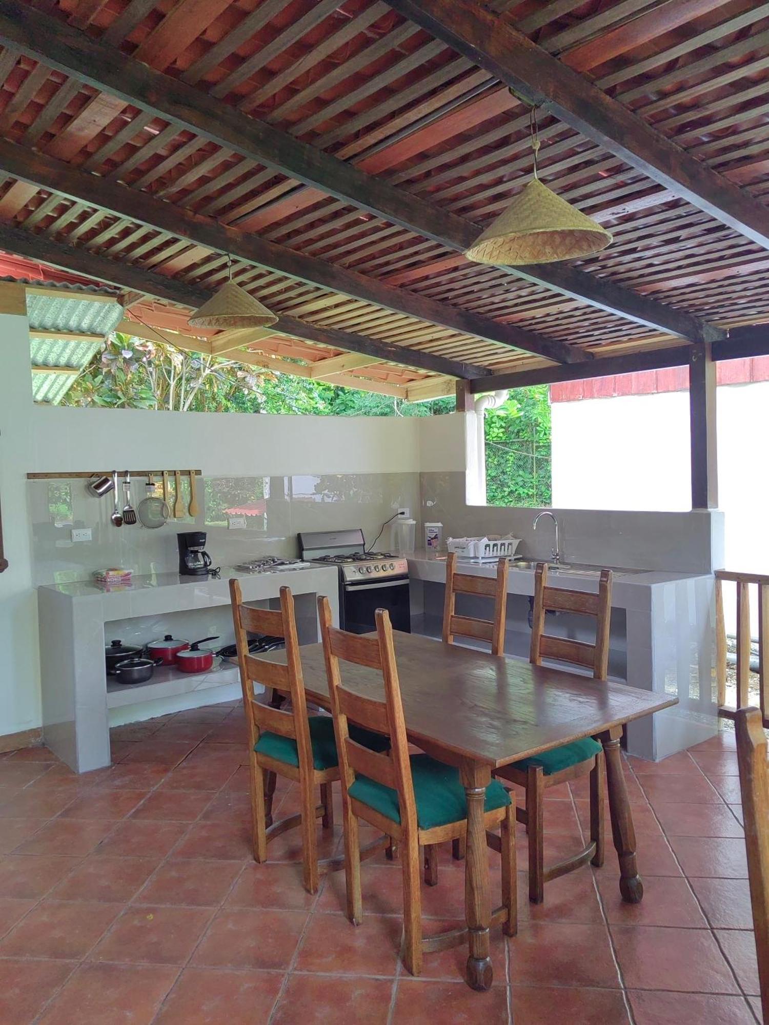 Cabinas Nirvana Ecolodge Cahuita Zewnętrze zdjęcie